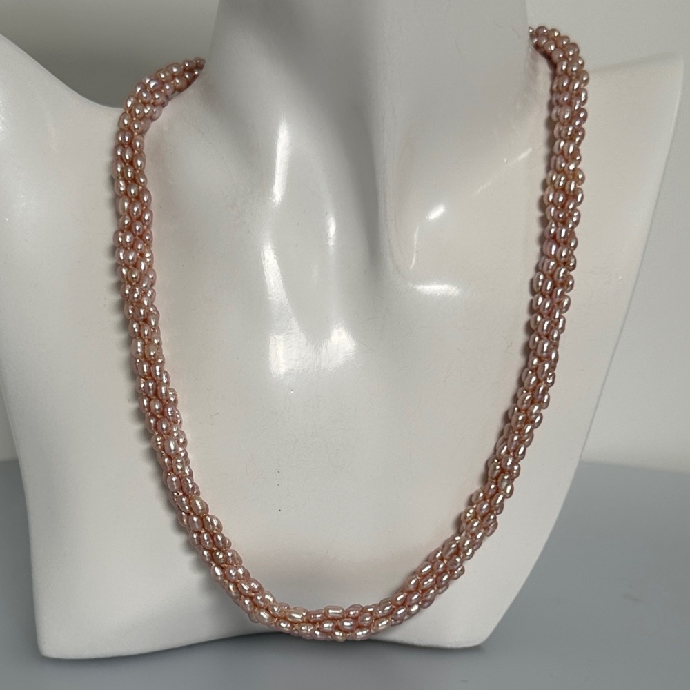 Elegant 925 sterling silver Freshwater Pearl Necklace